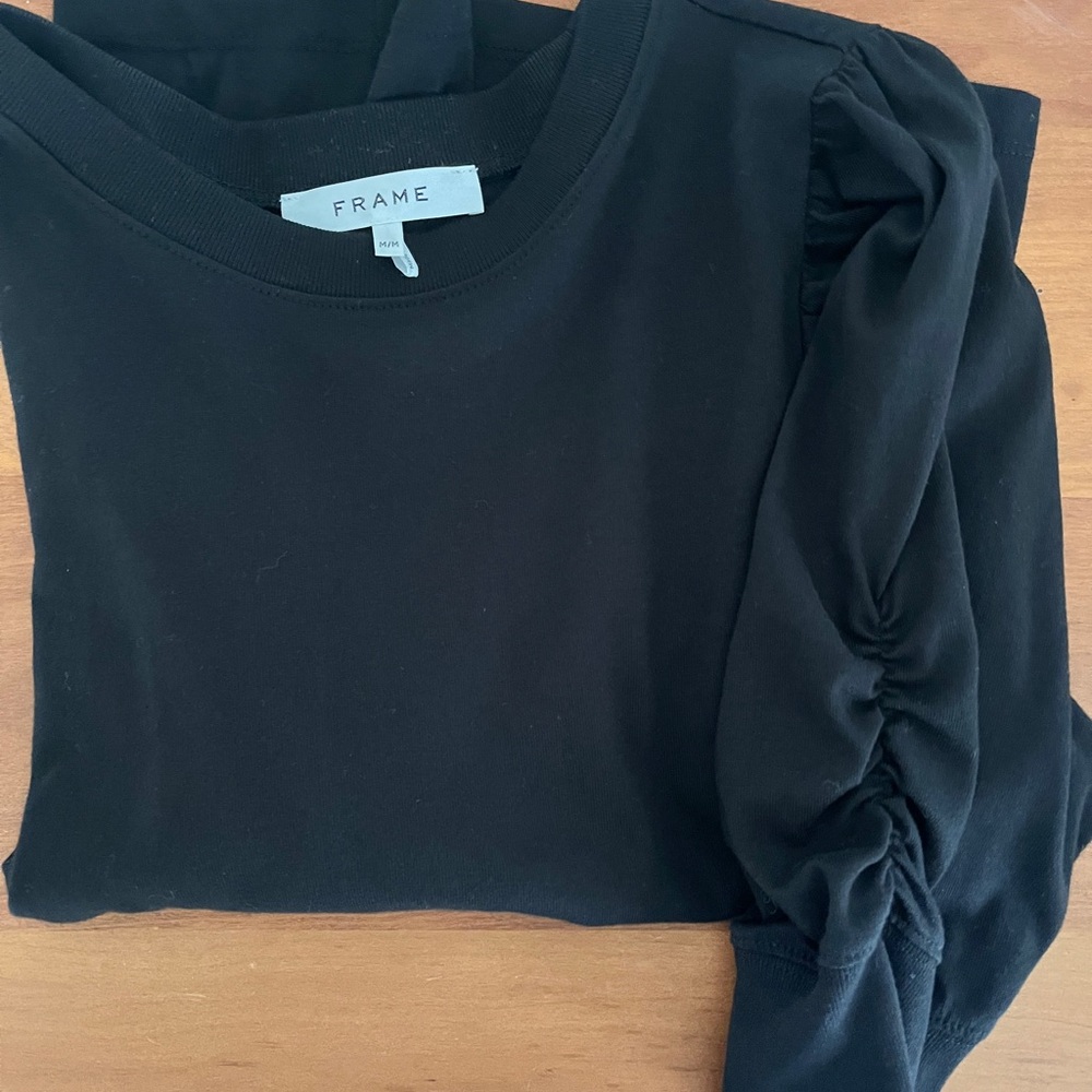 Frame ruched sleeve tee